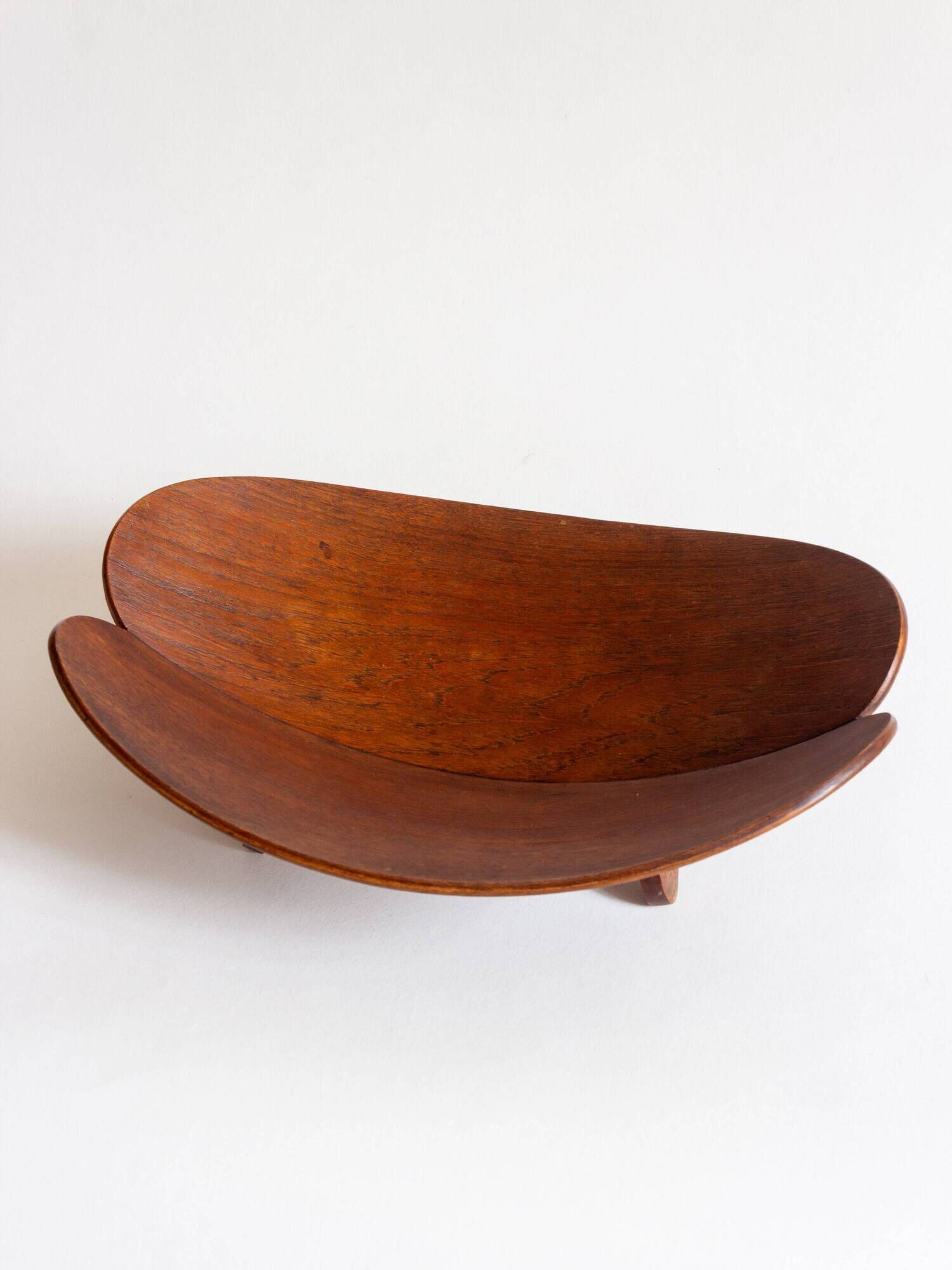 Scandinavian plywood fruit basket, 1960s