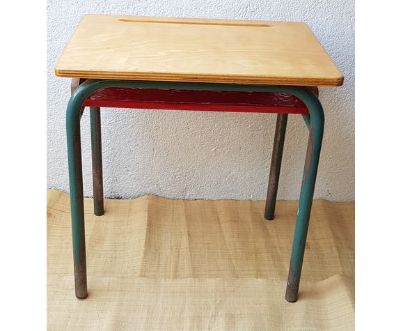 Schoolboy table with locker