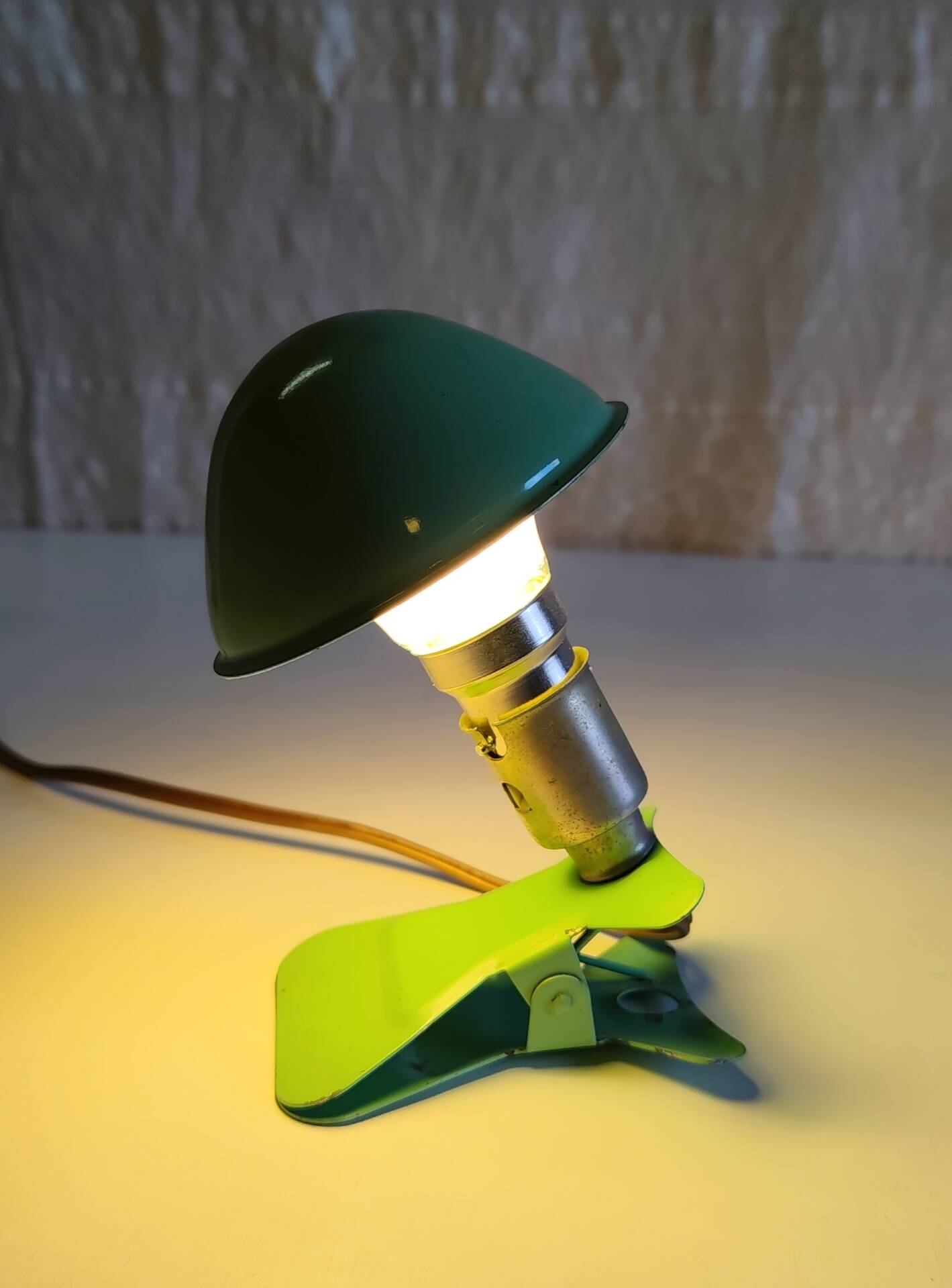 Mushroom clip lamp - 1950s/60s