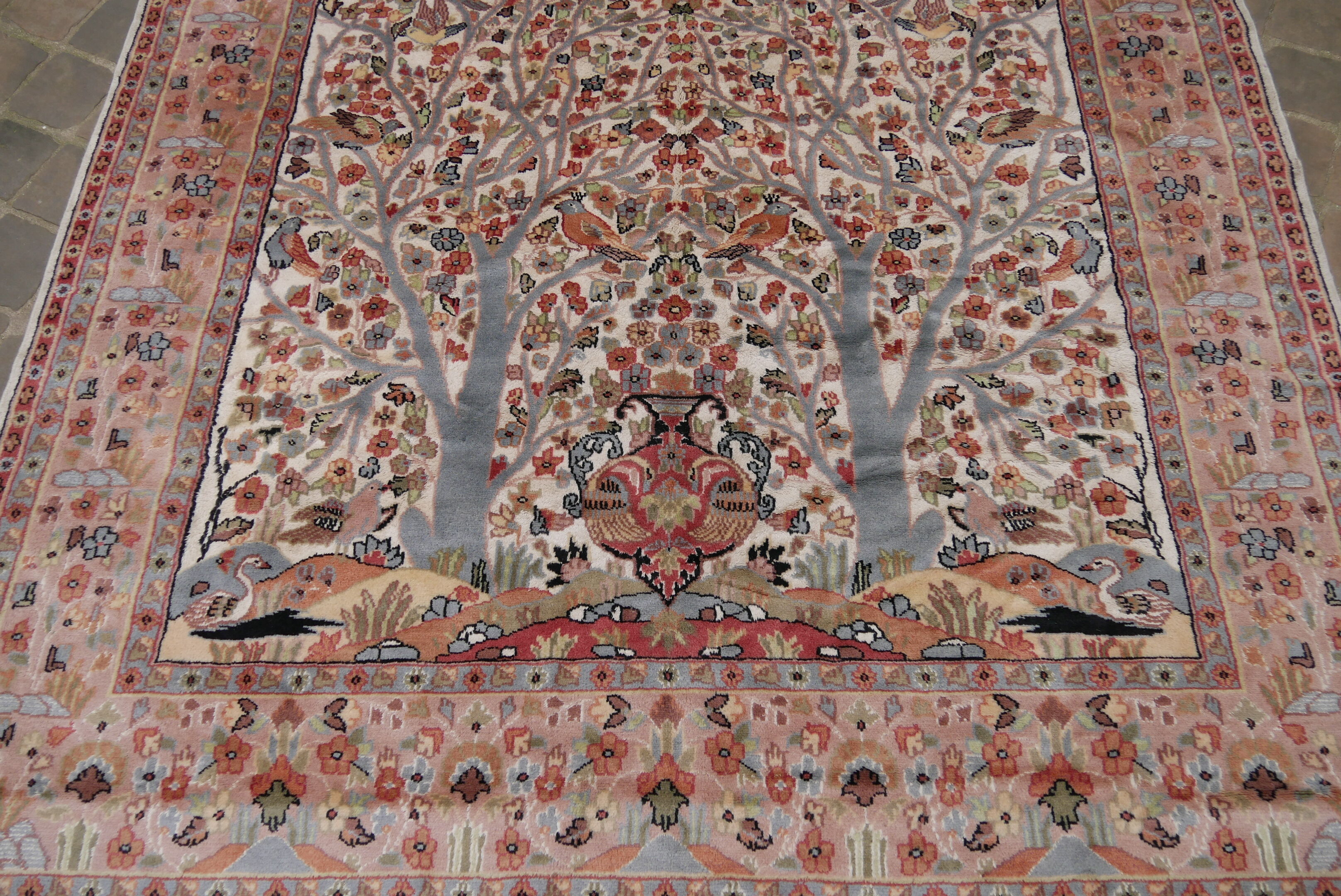 Pakistan Handmade Oriental Carpet 2.72 x 1.88 m