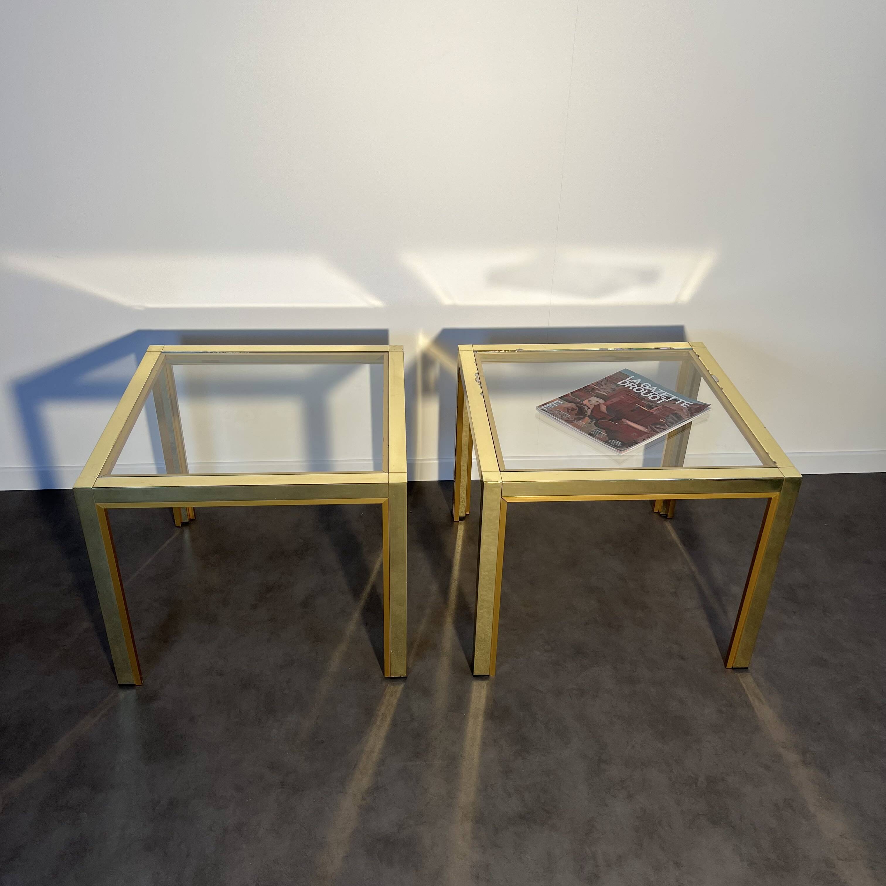 Pair of coffee tables, side table, glass and brass 60x60cm Italy 1960