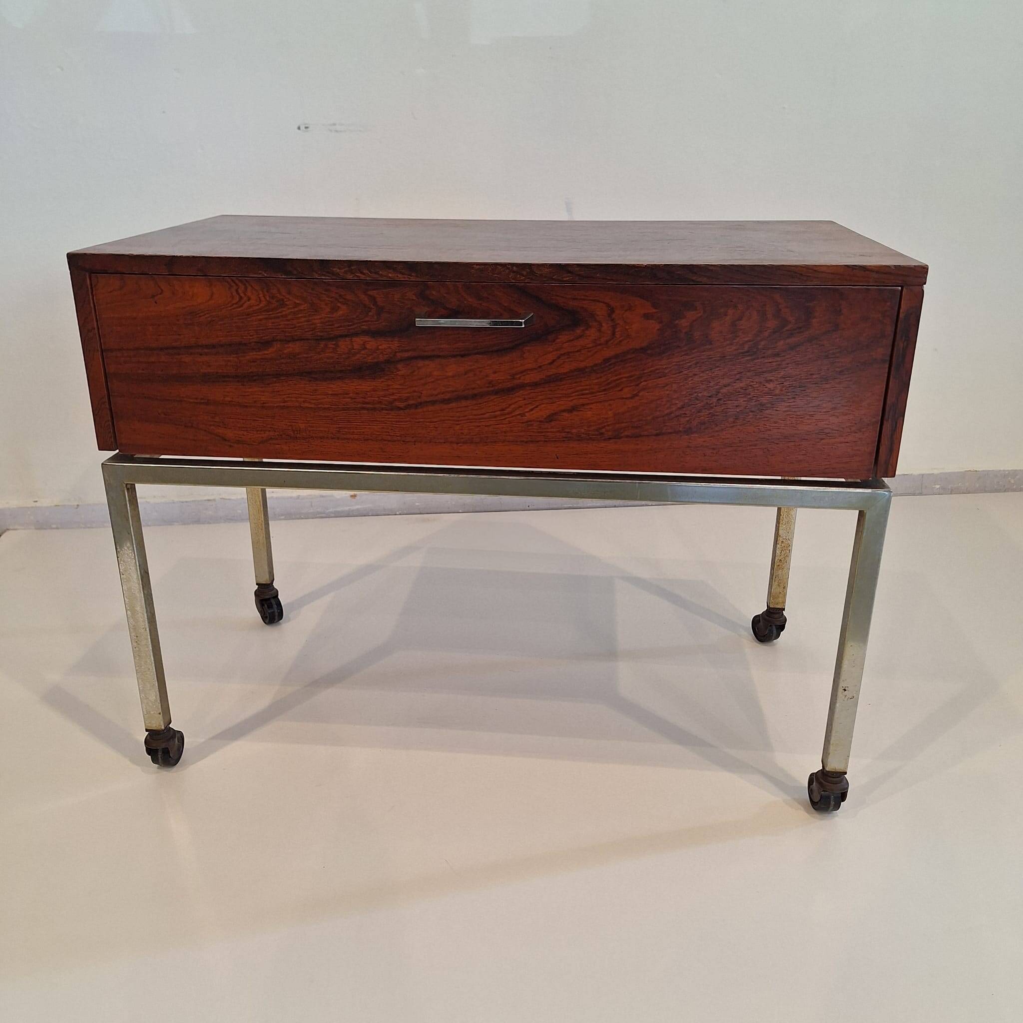 Table d'appoint en palissandre vintage