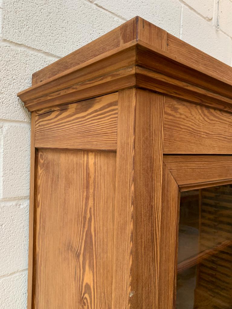 Early XXth century fir vessel