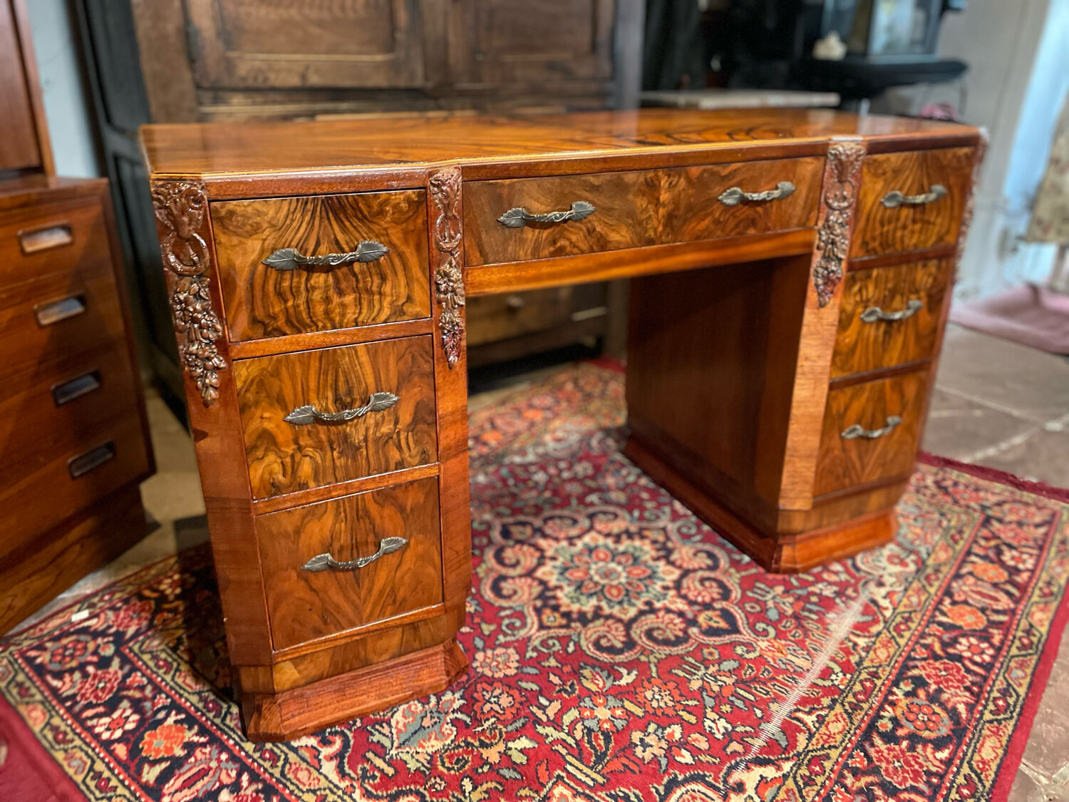 Art deco vintage brocante burr walnut desk carved 1920-1930