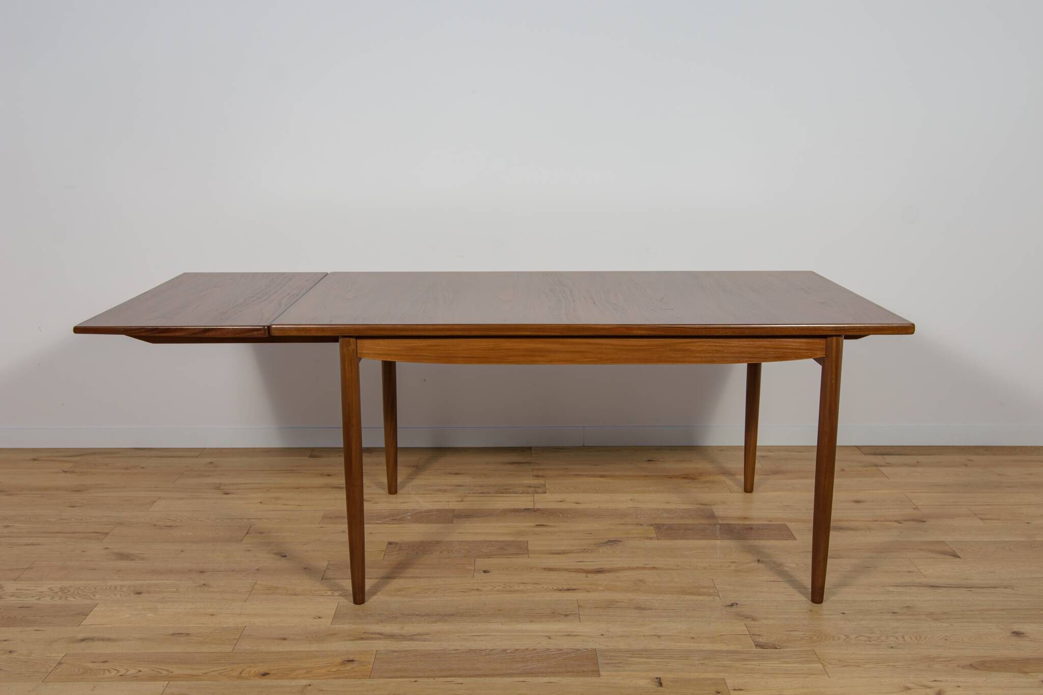 Table à manger extensible en teck du milieu du siècle de G-Plan, Royaume-Uni, années 1960