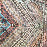 Carpet vintage Sinkiang done hand 178 X 287 CM