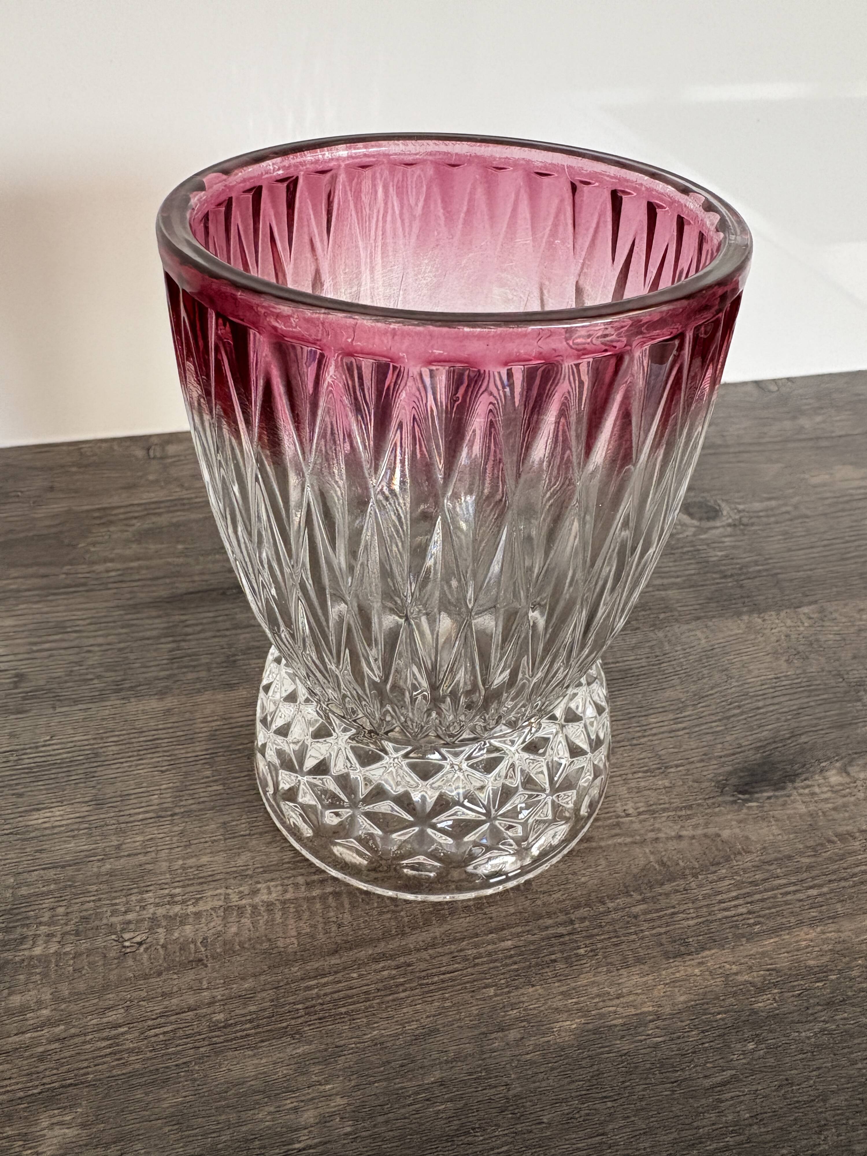 Art Deco vase in cut glass Ruby & Diamond