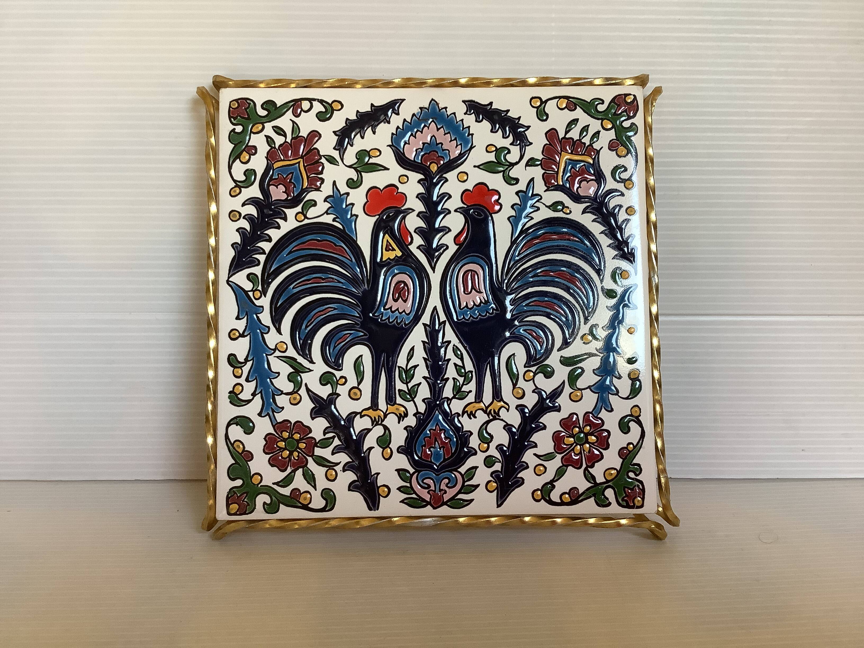 Nassos roosters trivet