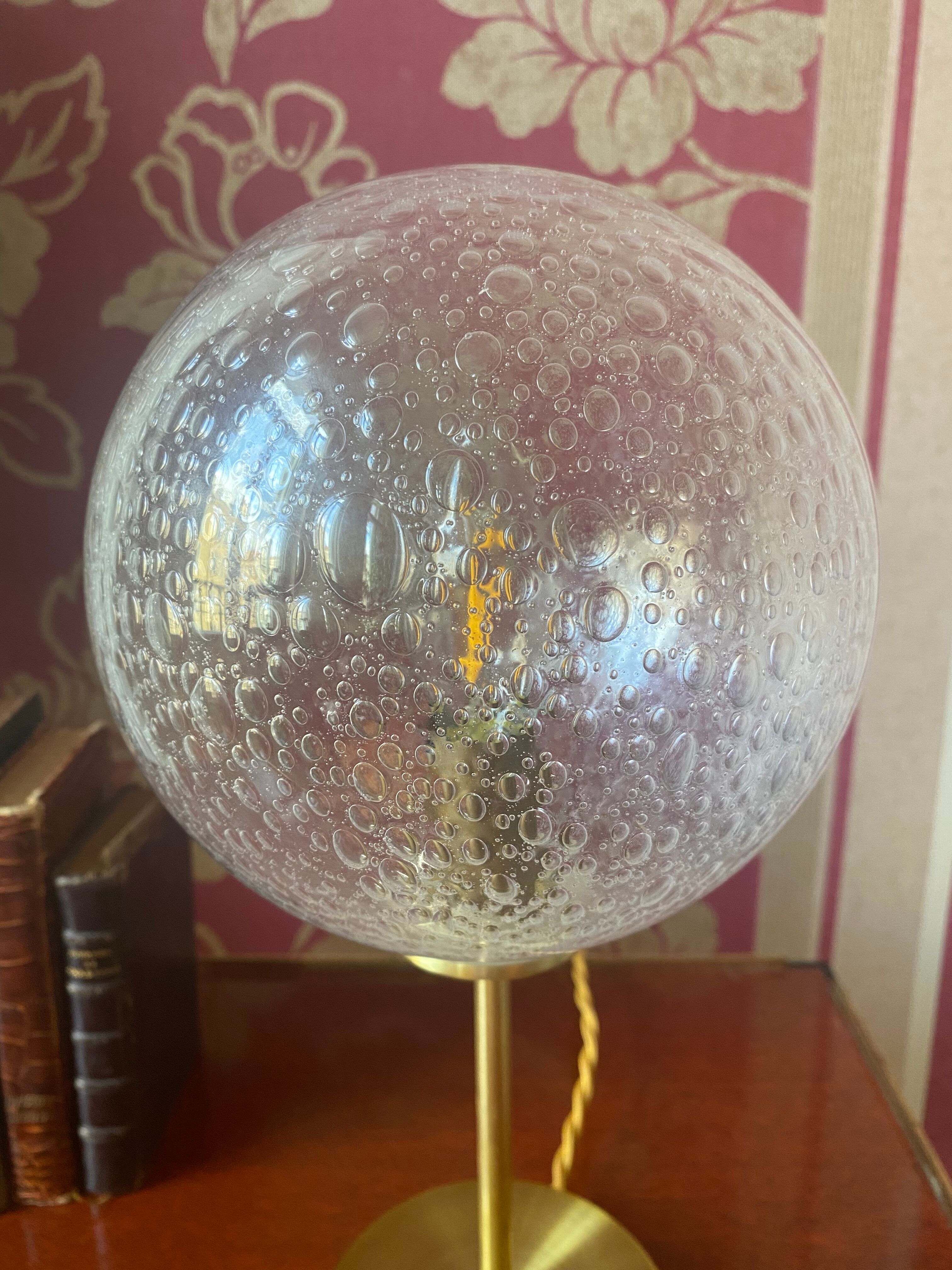 Lampe à poser globe vintage