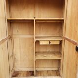 Parisian wardrobe wood in the rough "skirts"