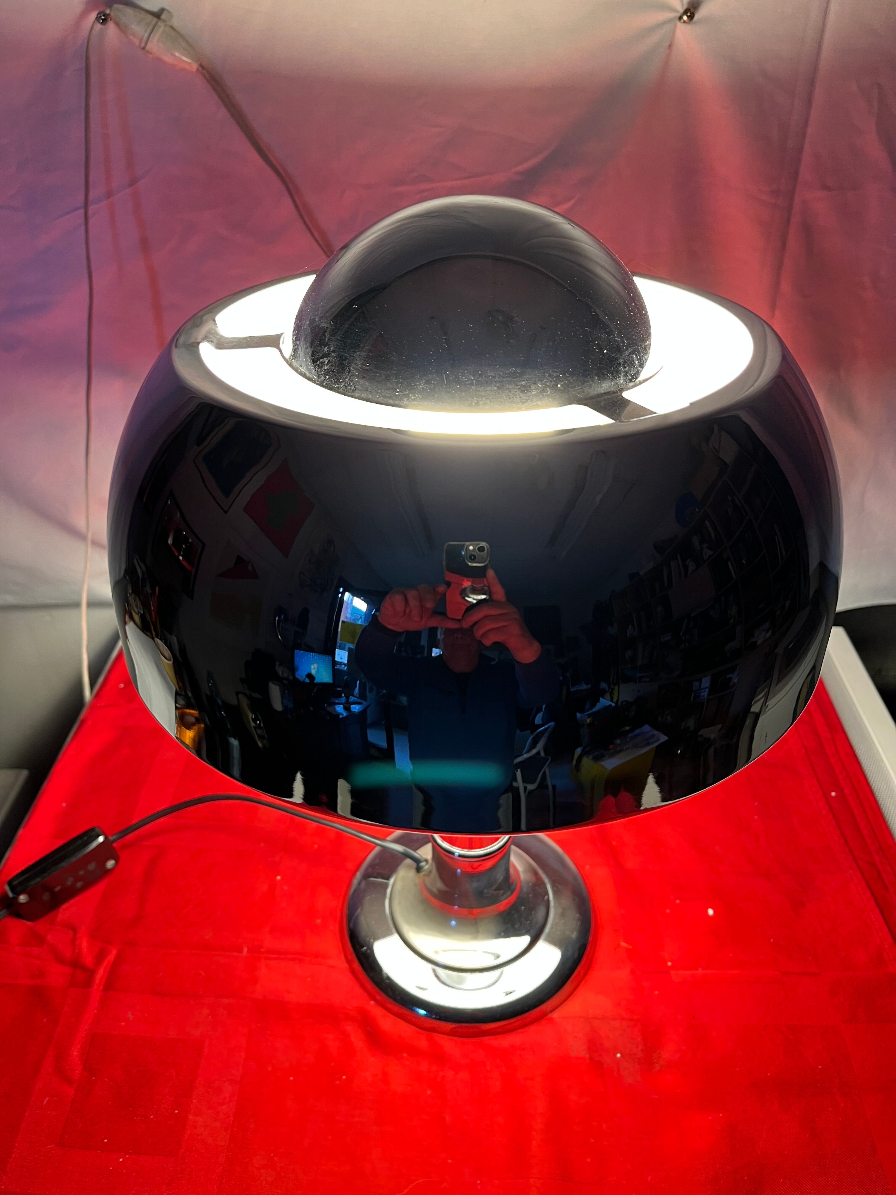 Mushroom lamp design 1970