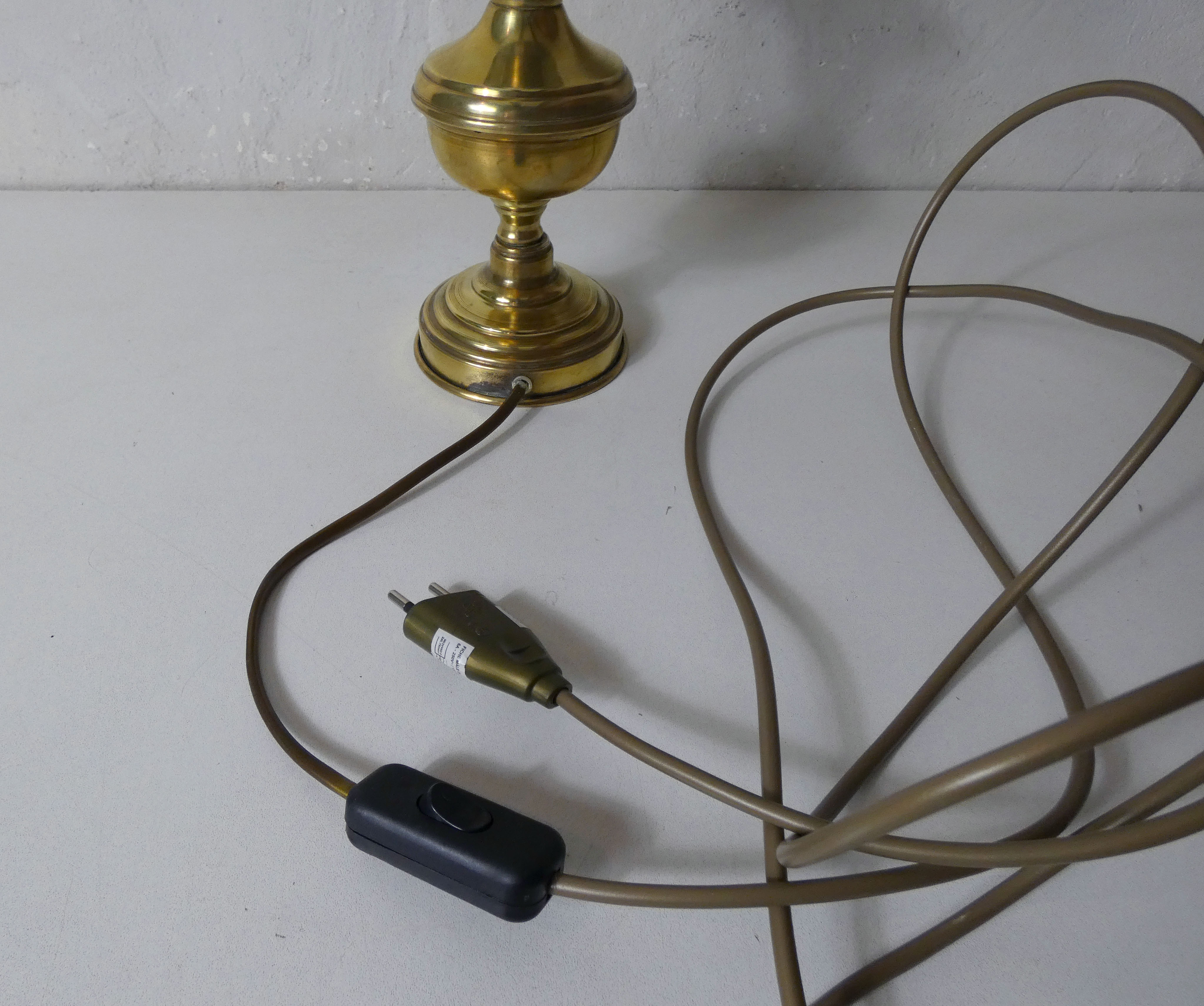 lamp design space age mushroom silver brass vintage glass paste