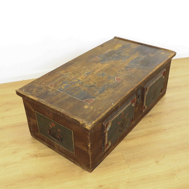 Antique Painted Folk art bridal chest