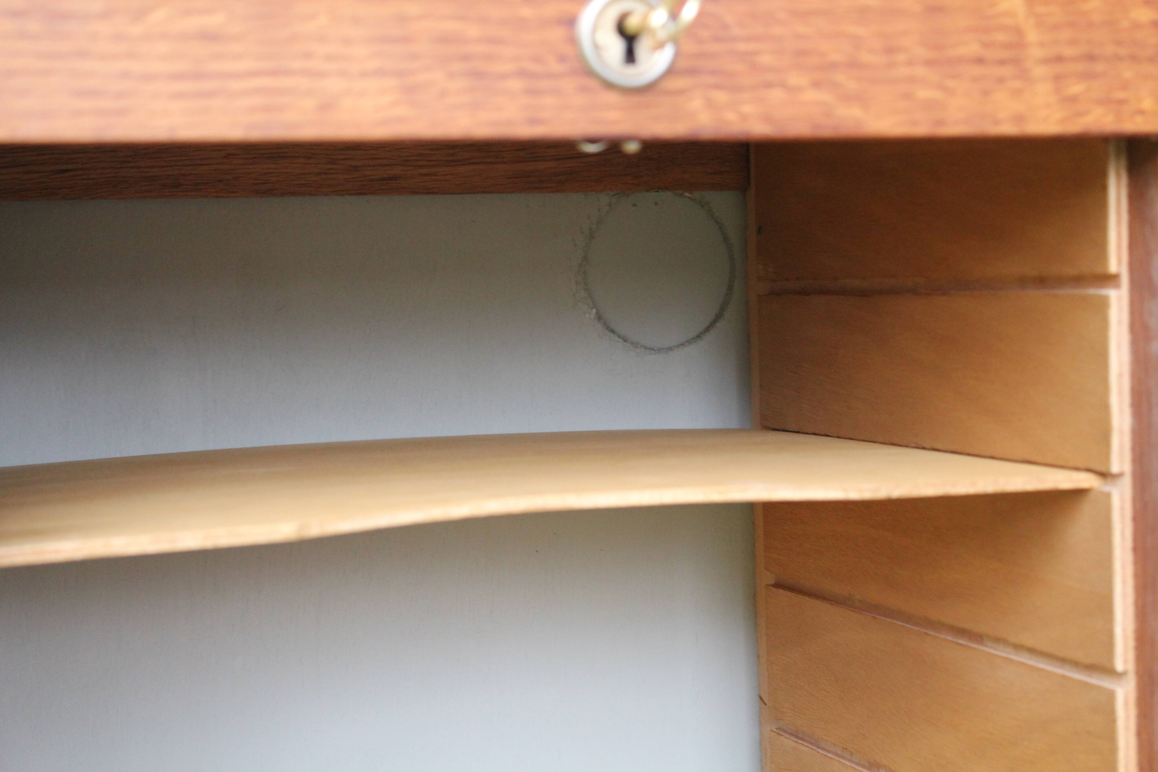 Double curtain file cabinet