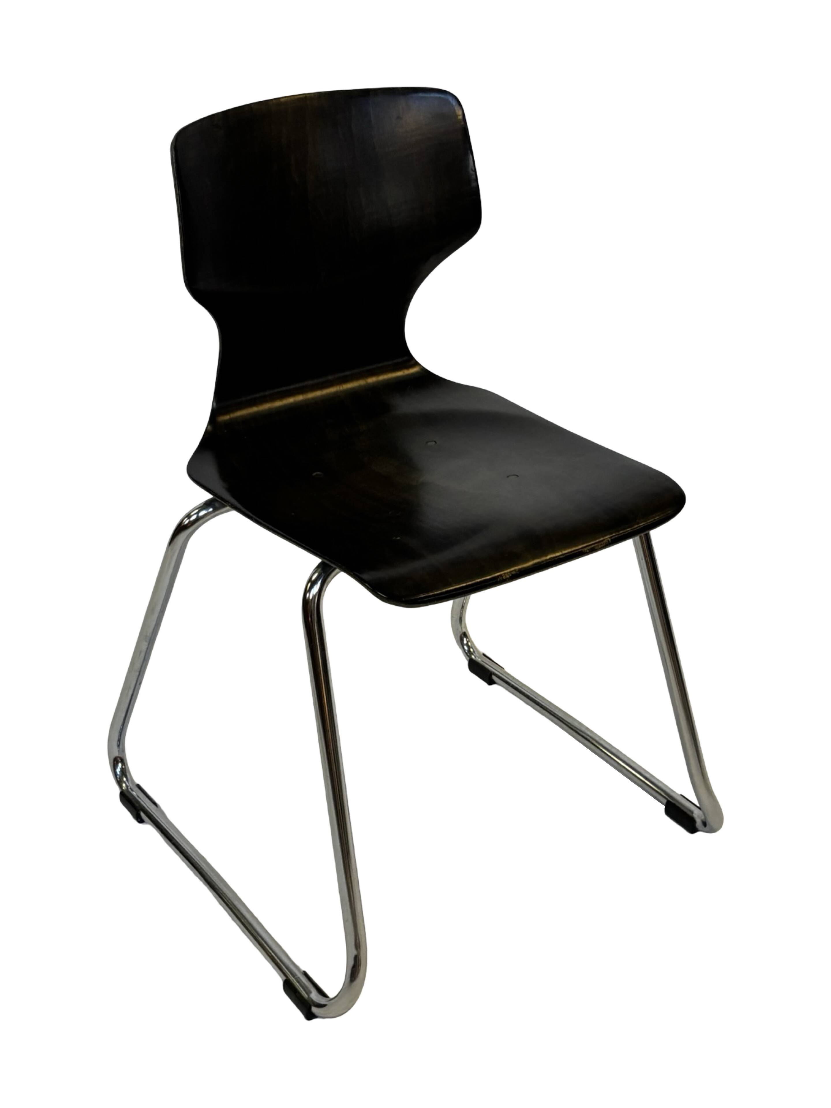 Lot de 4 chaises Elmar Flötotto design années 70