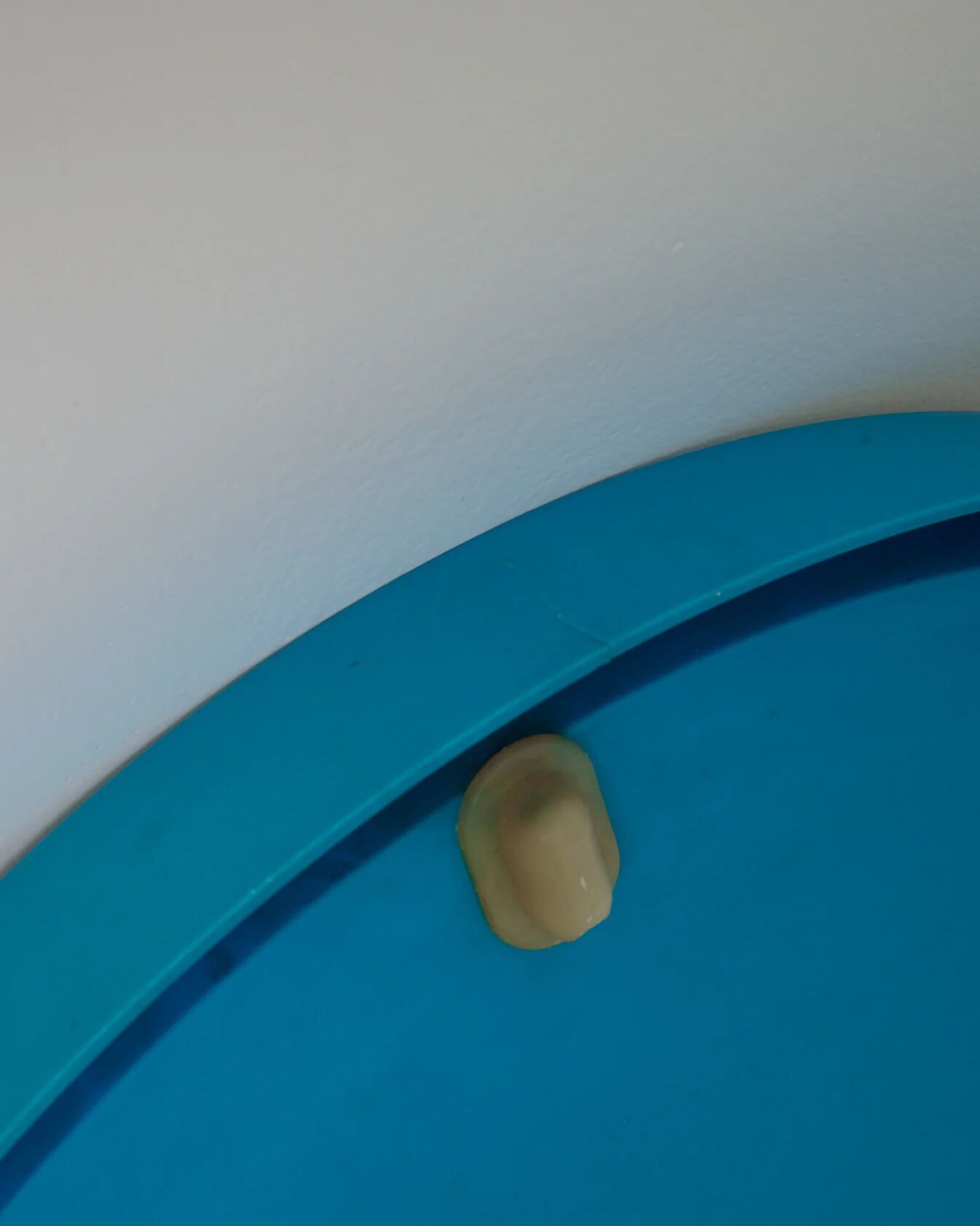 Miroir rond bleu, 1970