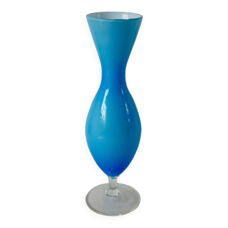 Vase design en opaline bleu années 60v