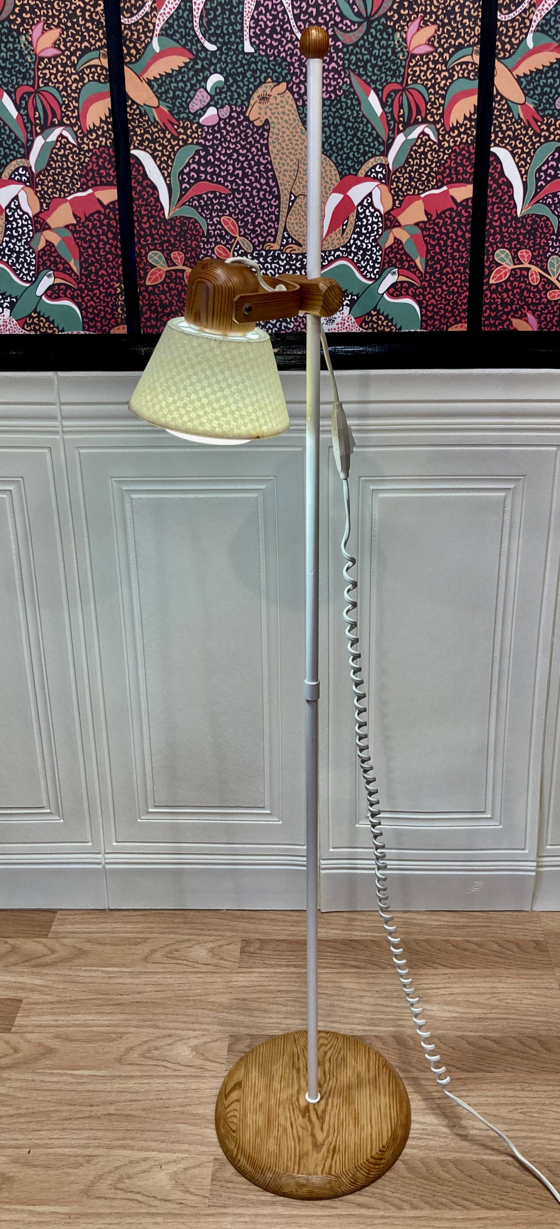 Modular Scandinavian design floor lamp.