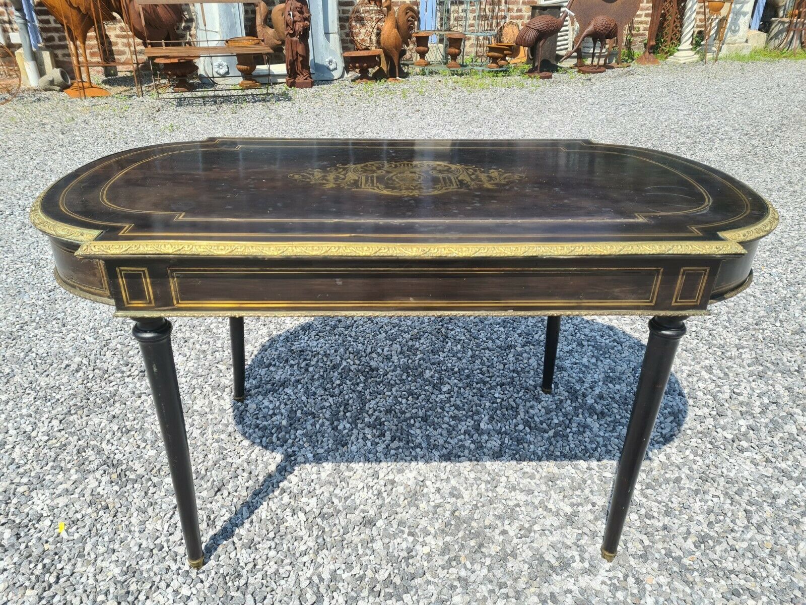 Napoleon iii desk table