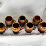 Seven large brown, black and red volcanic free-form mugs - Vallauris, Fat lava - 60s / 70s