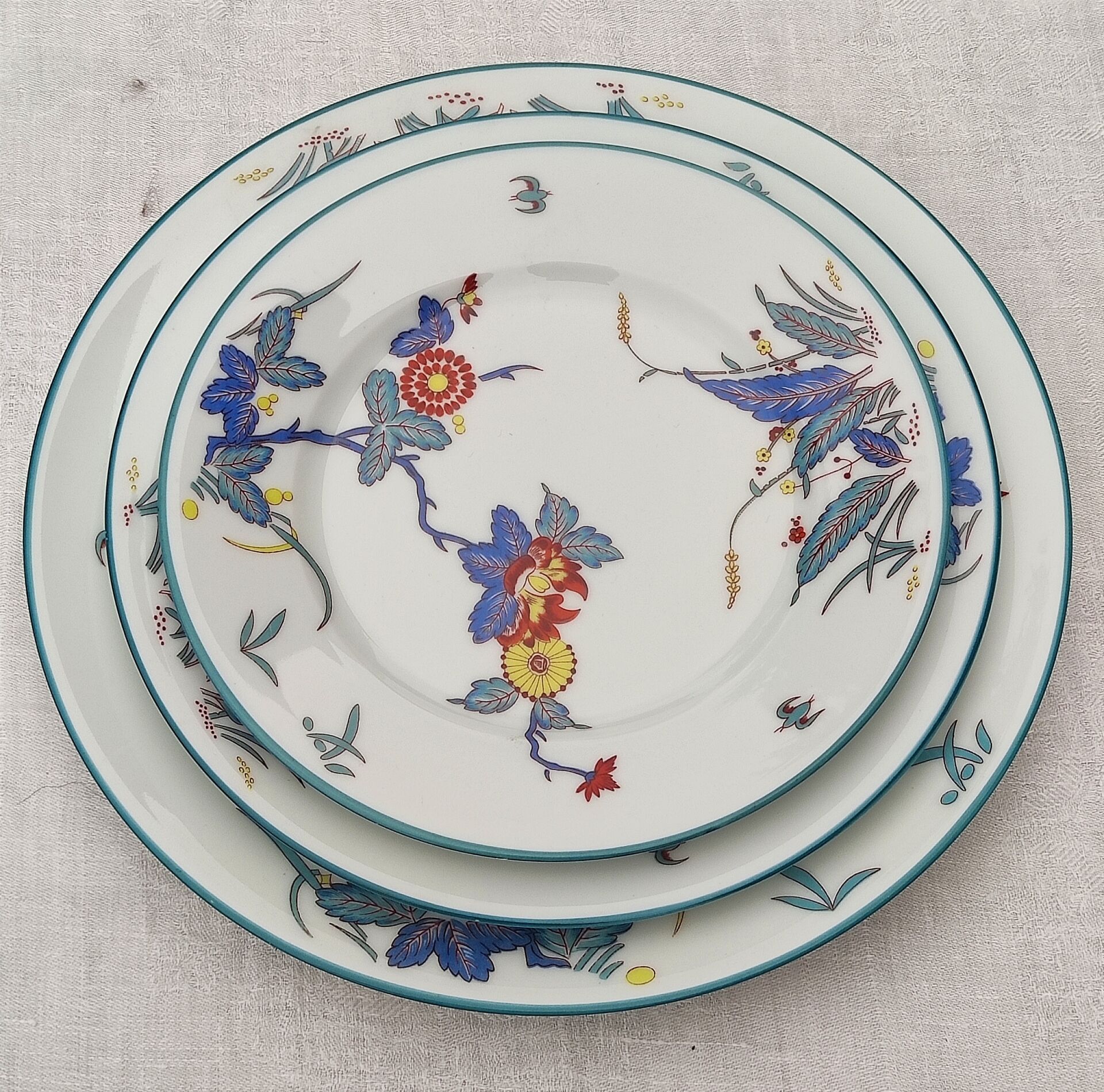 10 flat plates in Limoges porcelain - Haviland