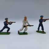 14 soldats anciens