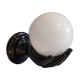 Applique main céramique noire et boule opaline blanche