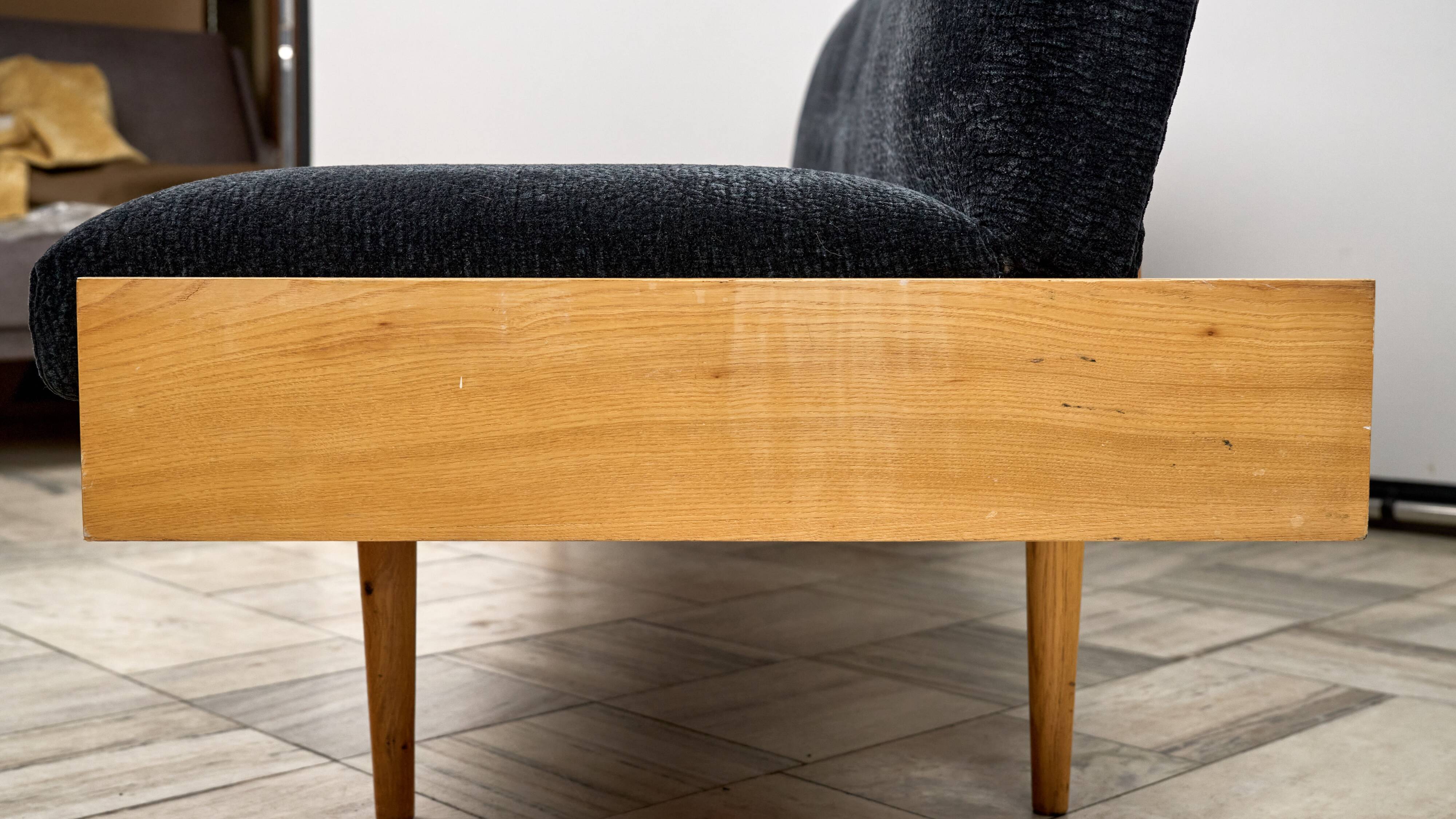 Canapé vintage par Miroslav Navrátil, années 1960, Tchécoslovaquie