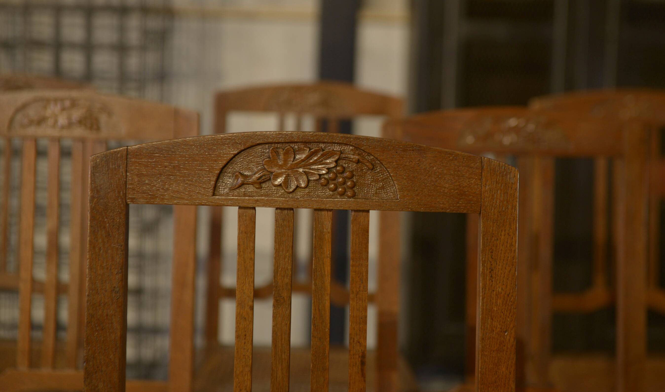 Set of 6 Art Deco oak cane chairs from the 1930s