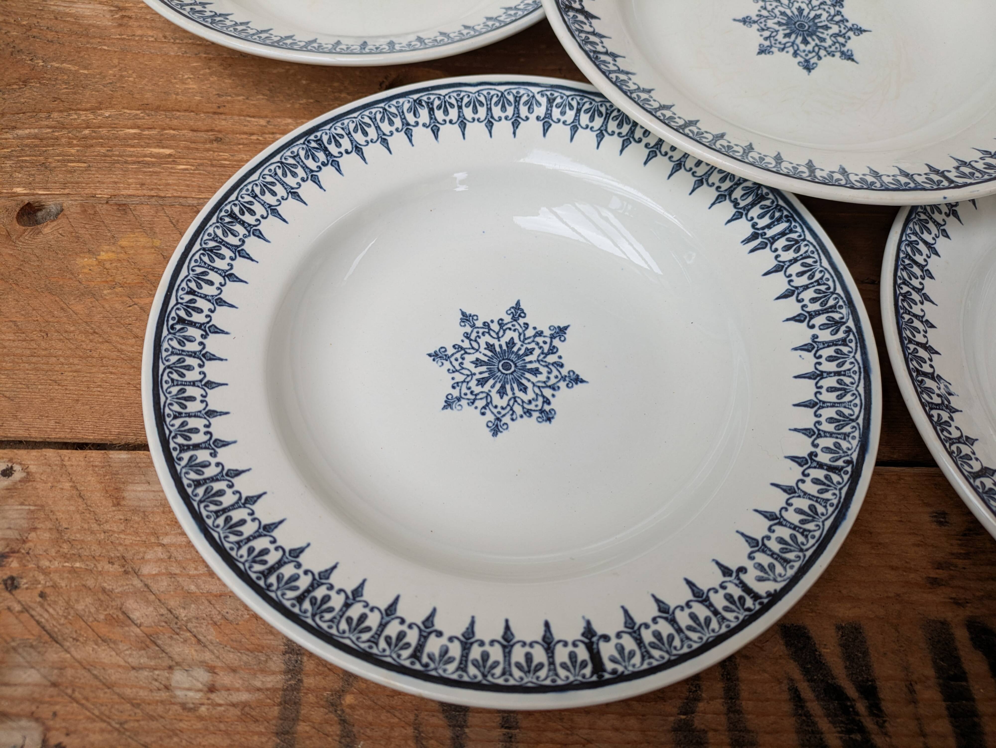 Set of 6 old ceramic soup plates, Primax saint model