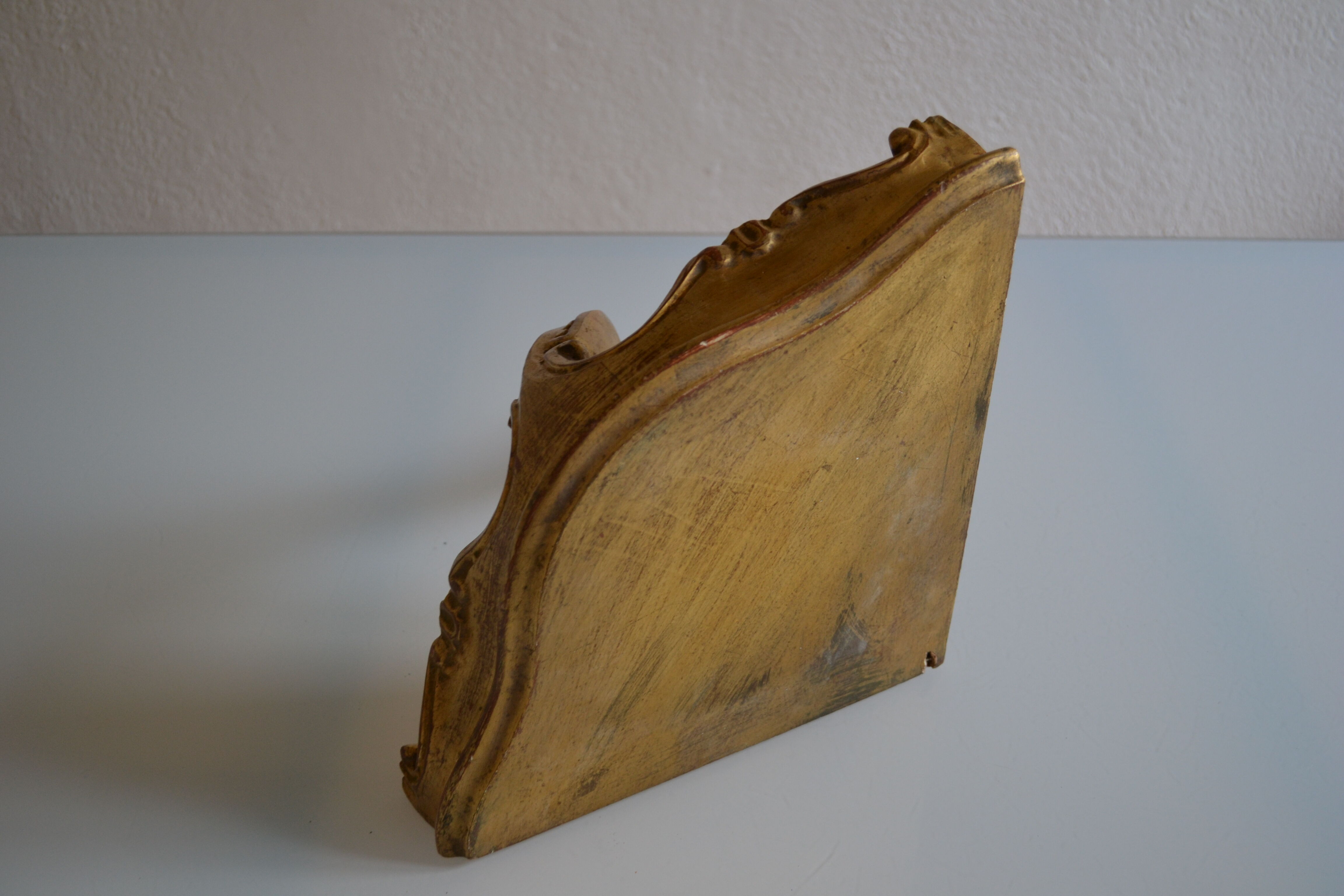 Baroque style corner console