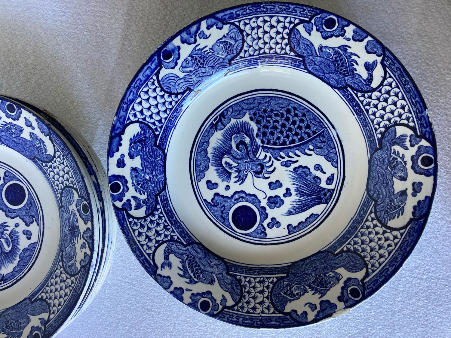 16 table plates Longwy, Fish model
