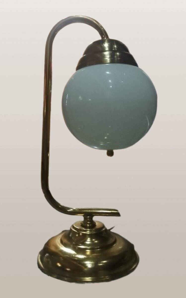 Lampes de table Art Déco vintage en laiton et verre opalin, années 70. Lot de 2.