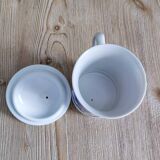 Tea cup