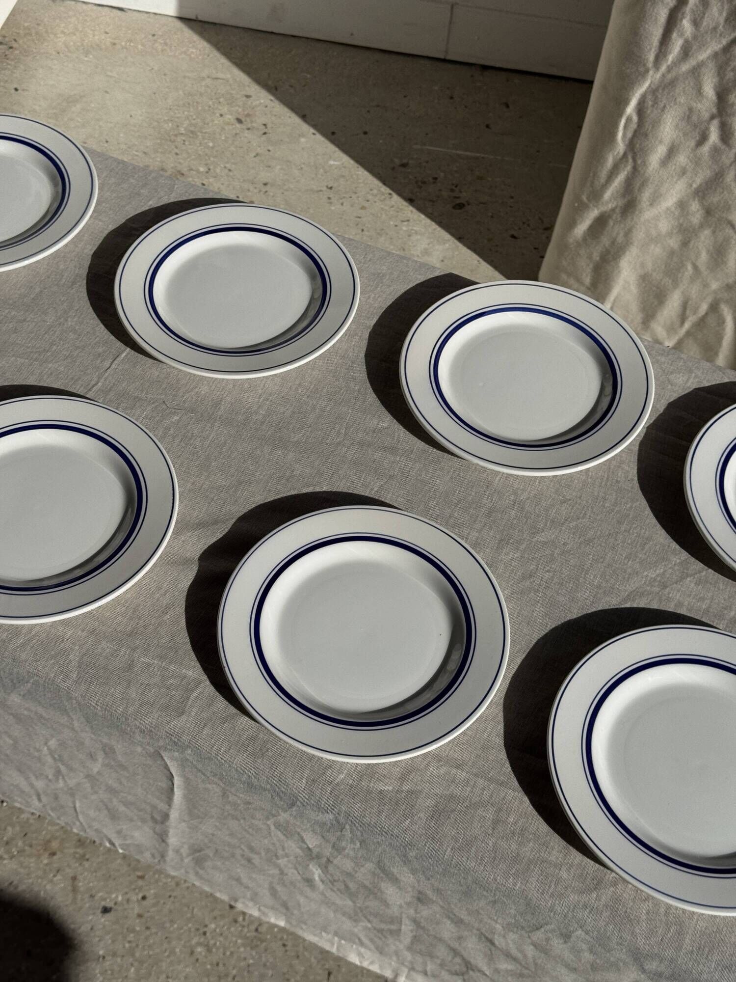 Set of 10 small dessert plates in Italian ceramic Total rim b