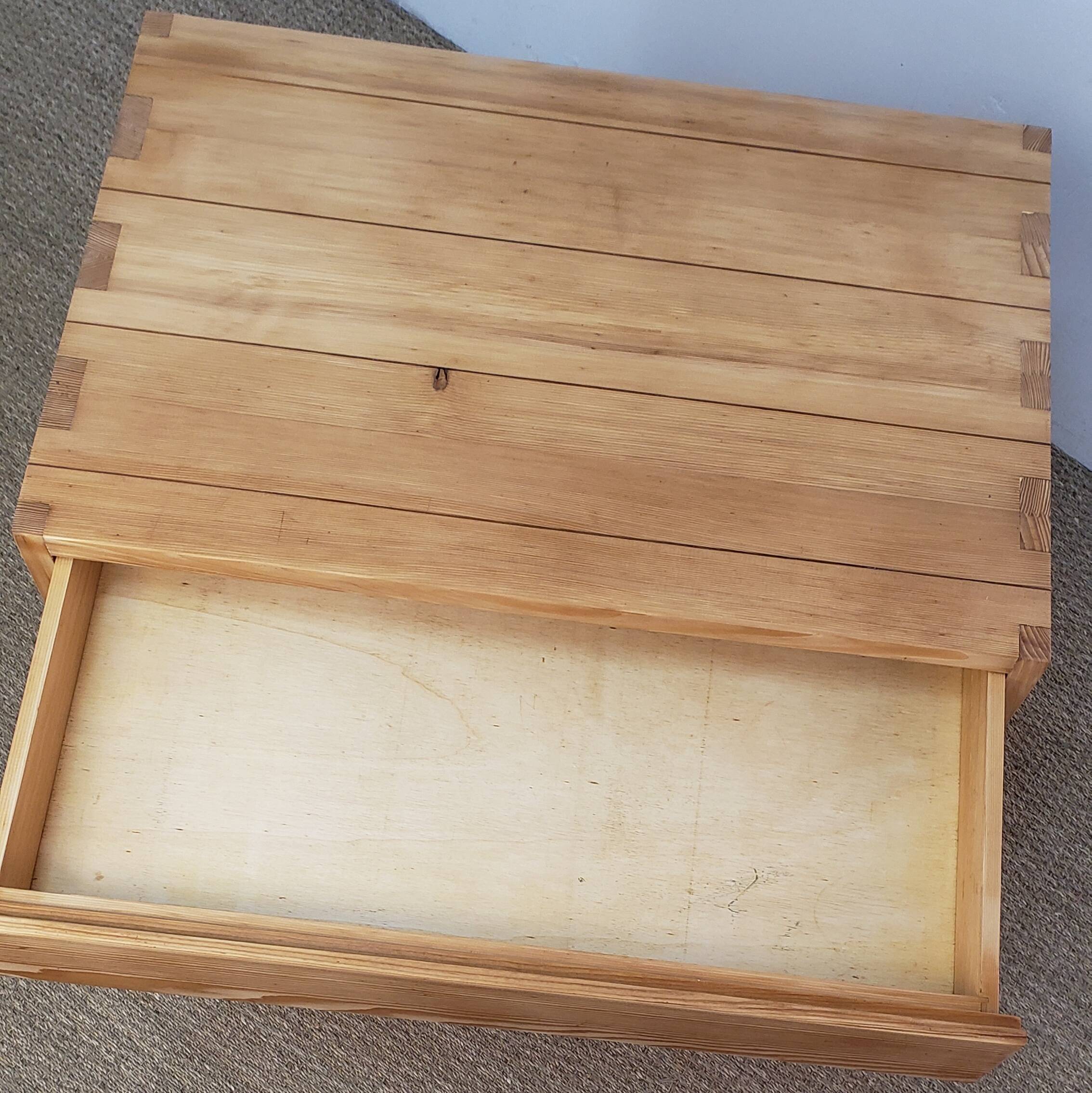 Solid pine desk - Maison Regain, Savoie model, 1960s