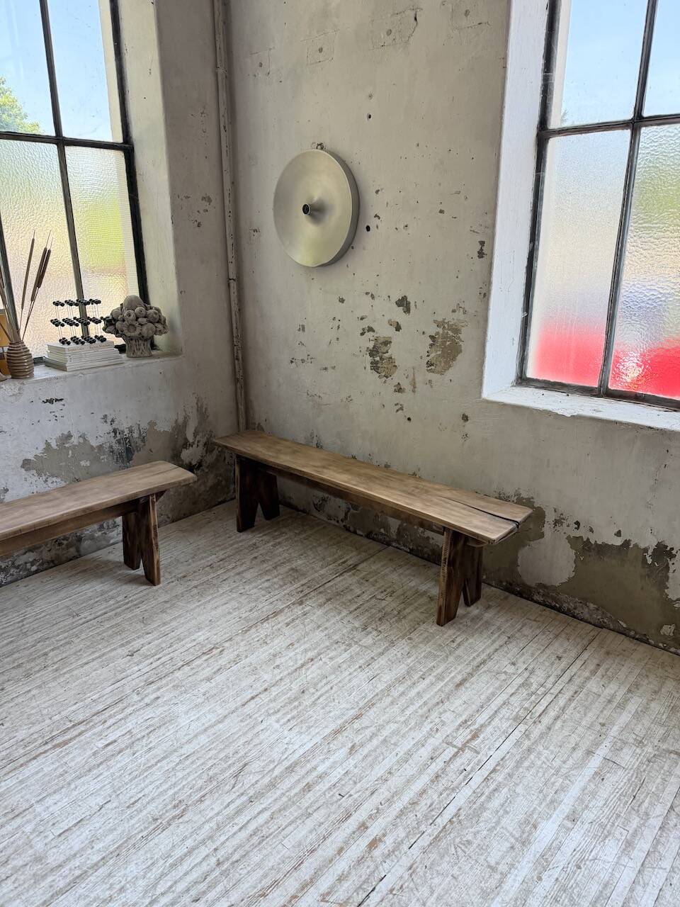 Paire de bancs de ferme en chêne