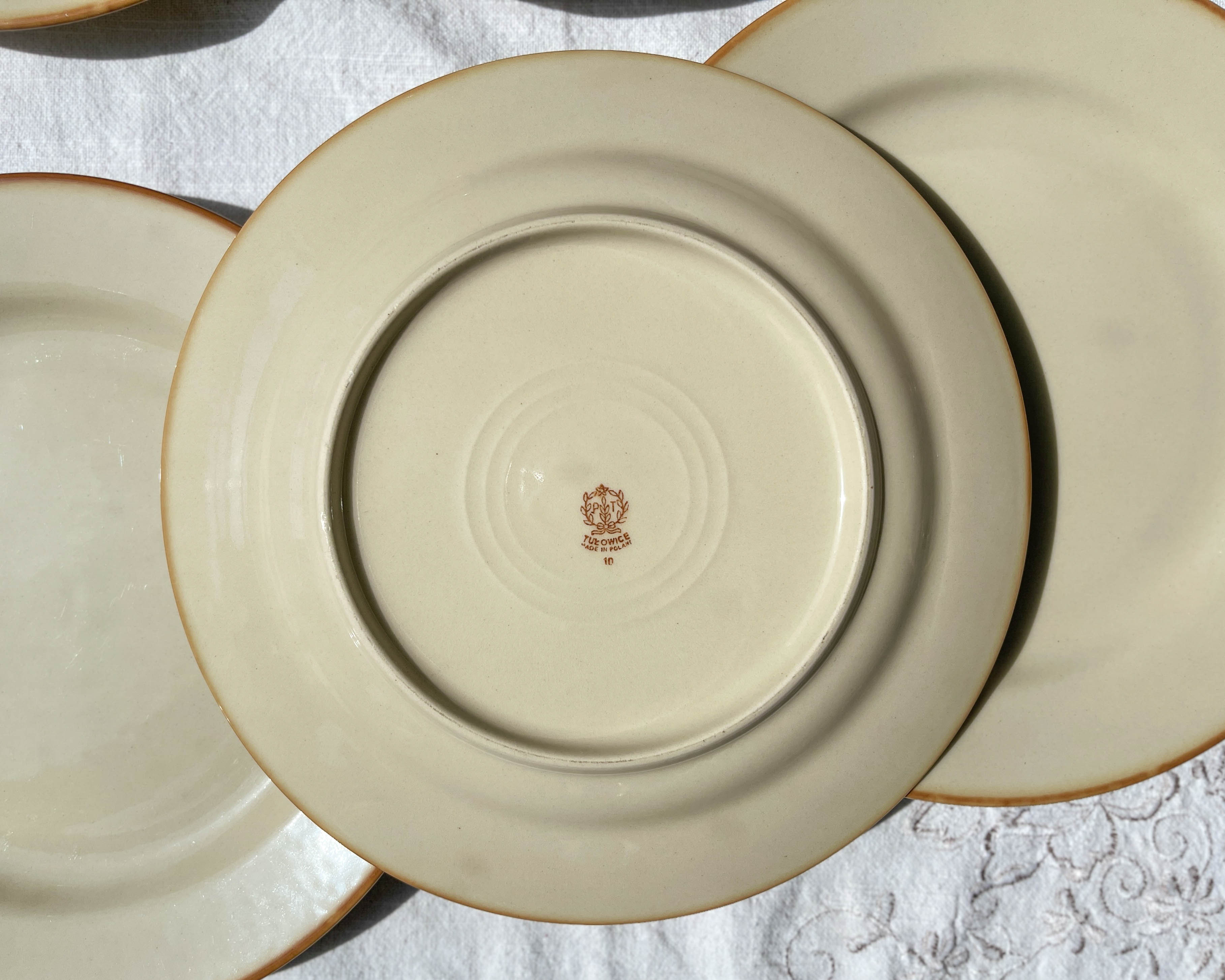 6 Flat plates in beige sandstone Tulowice Poland 1970