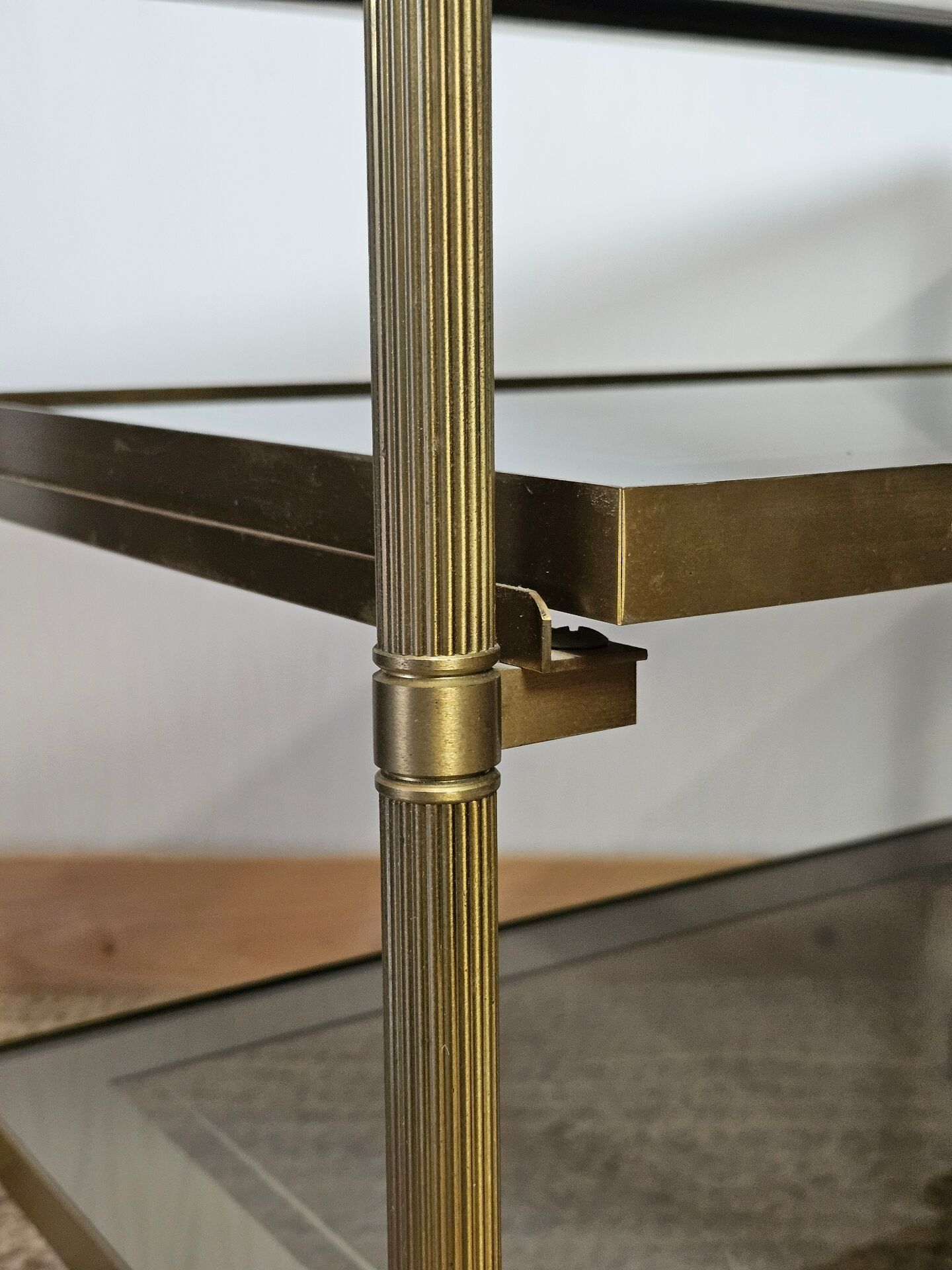 Table d' appoint en verre &laiton vintage