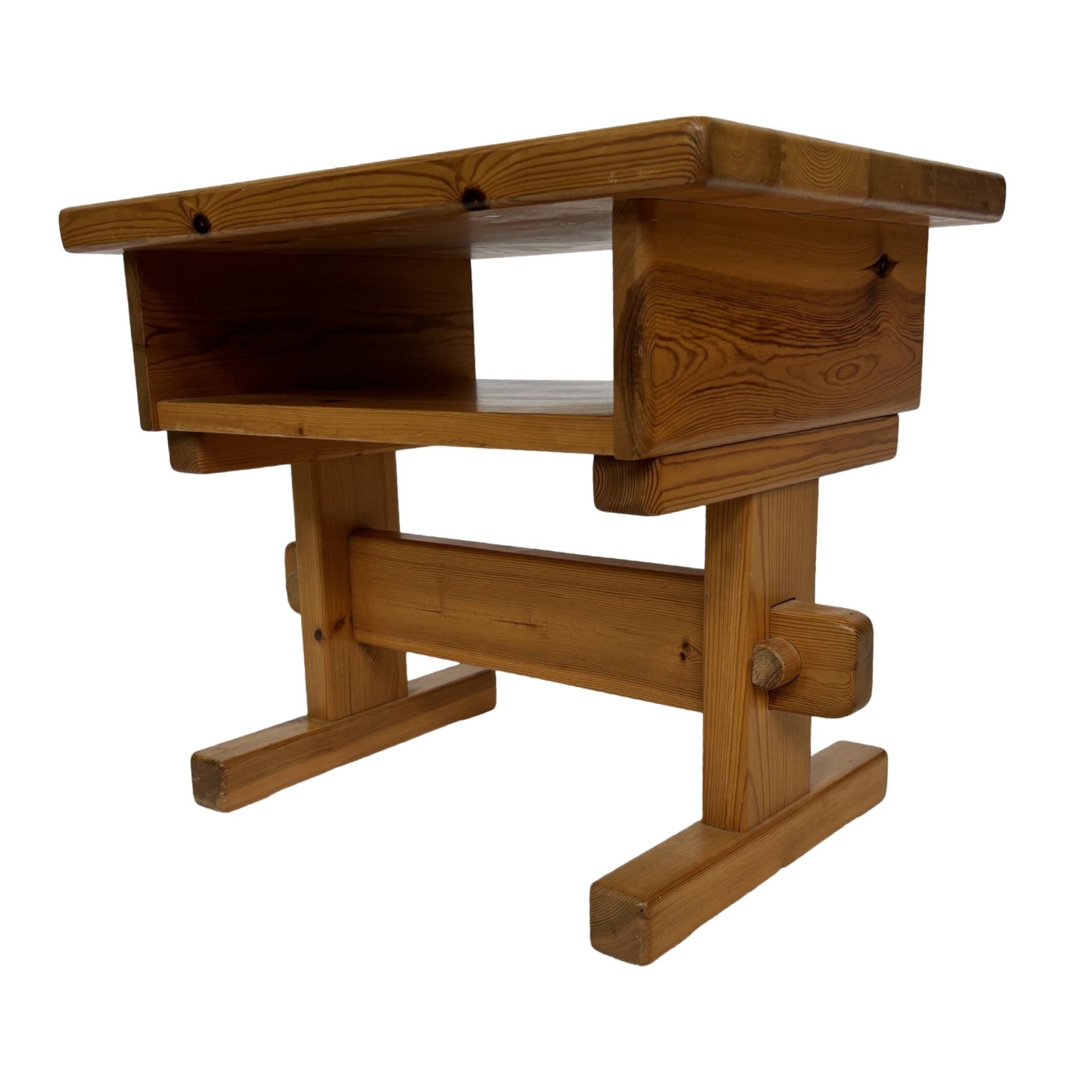 Vintage bedside table side table pinewood 70's design