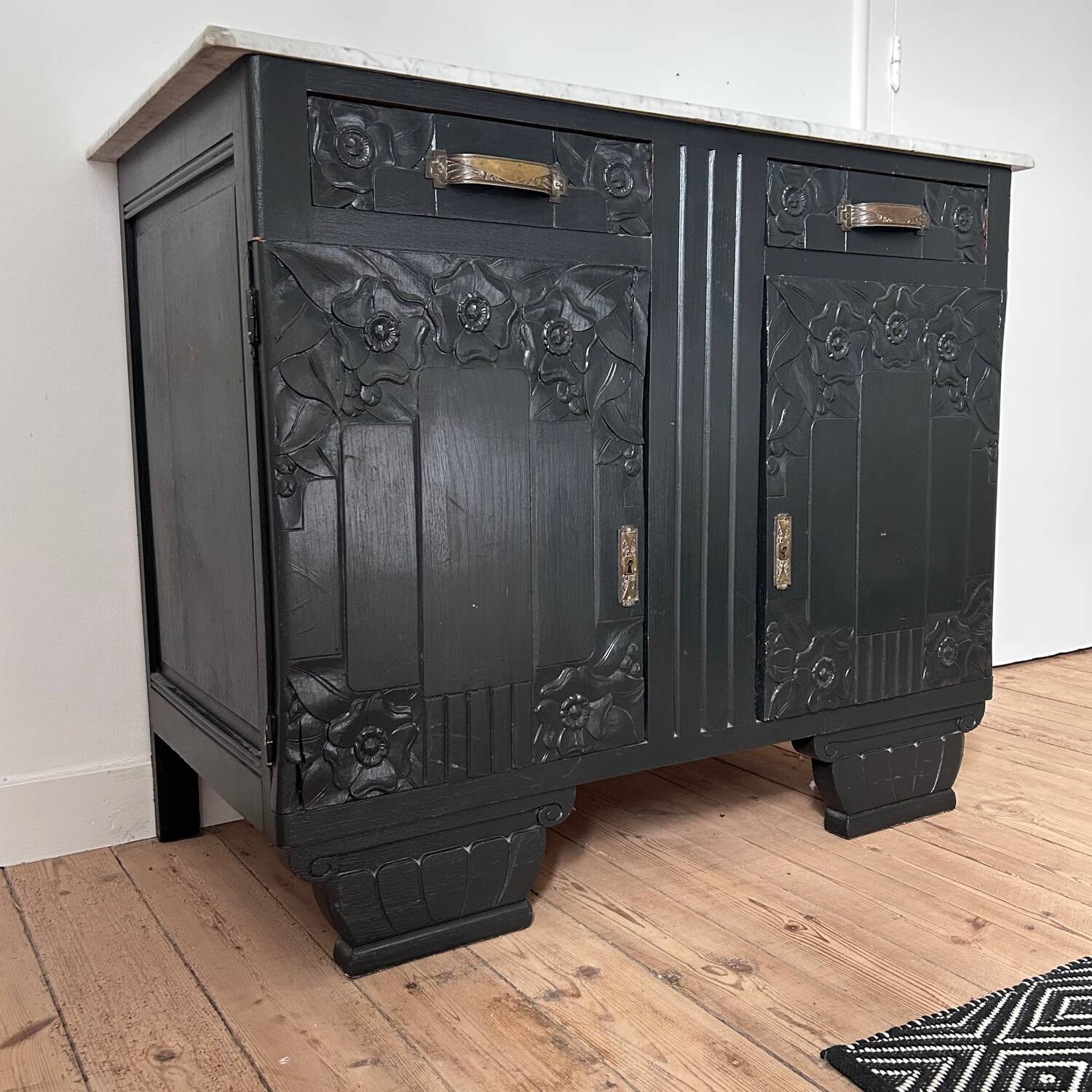 Commode art déco en chêne
