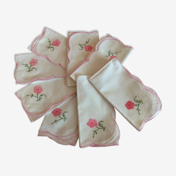 Old tablecloth service towels