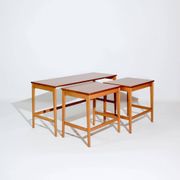 Ensemble vintage de trois tables gigognes par Bra Bohag, Bjärnum, teck, années 1960