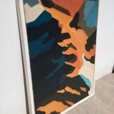 Table in orange and blue tones