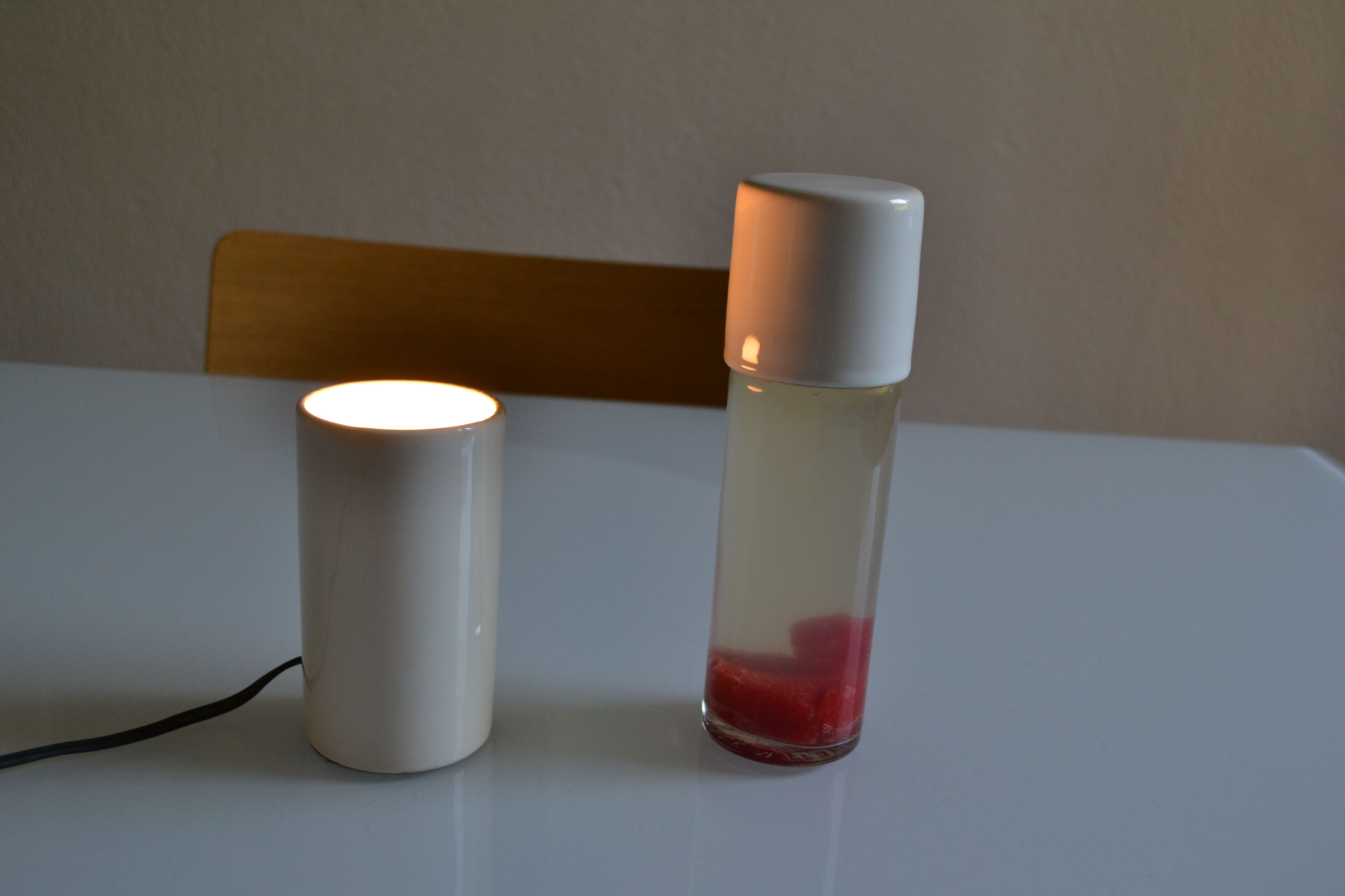 Psychedelic lamp 70's lava space age