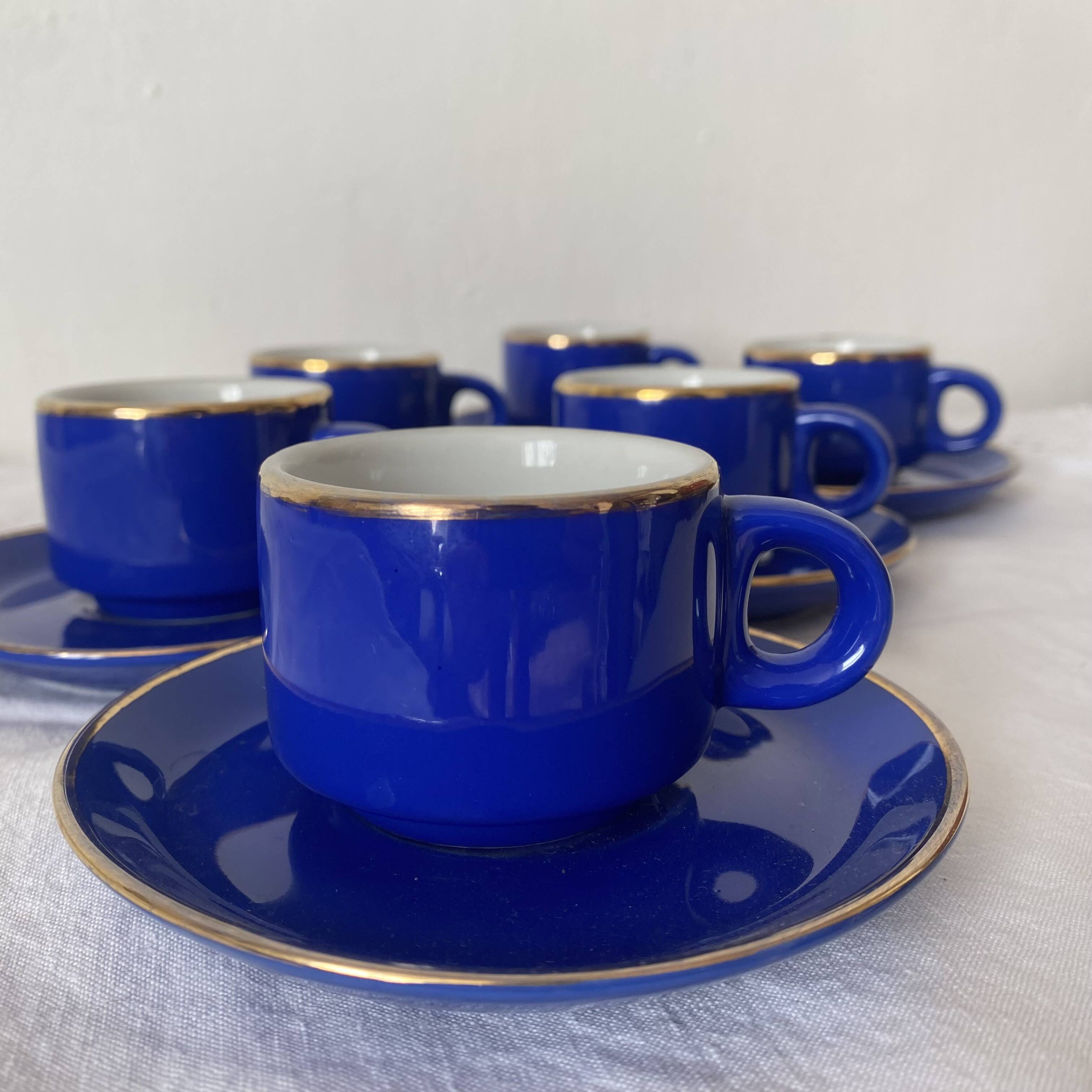 Bistro coffee cups with saucers in cobalt blue porcelain