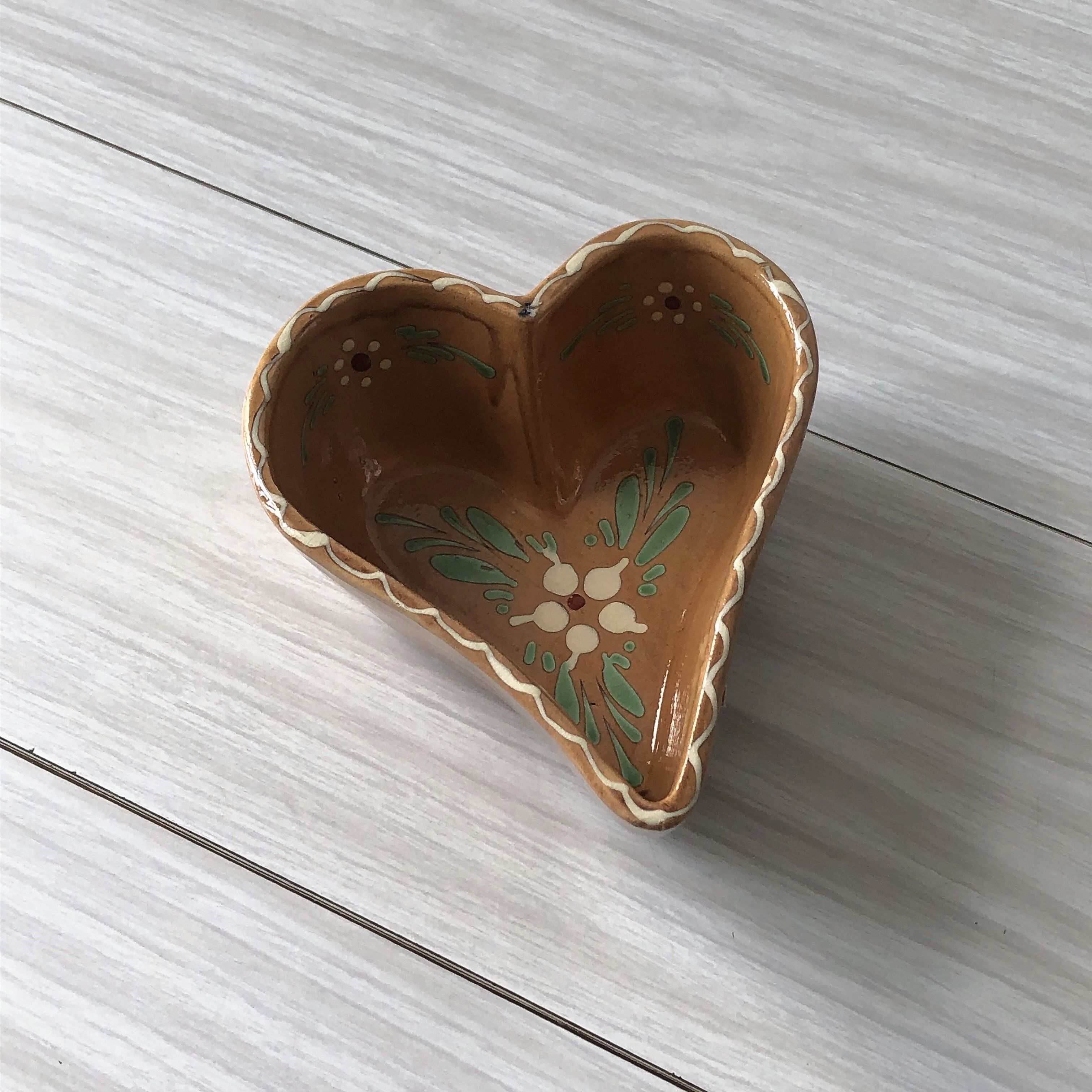 Alsatian decorative dish "heart" with floral motif in glazed terracotta
