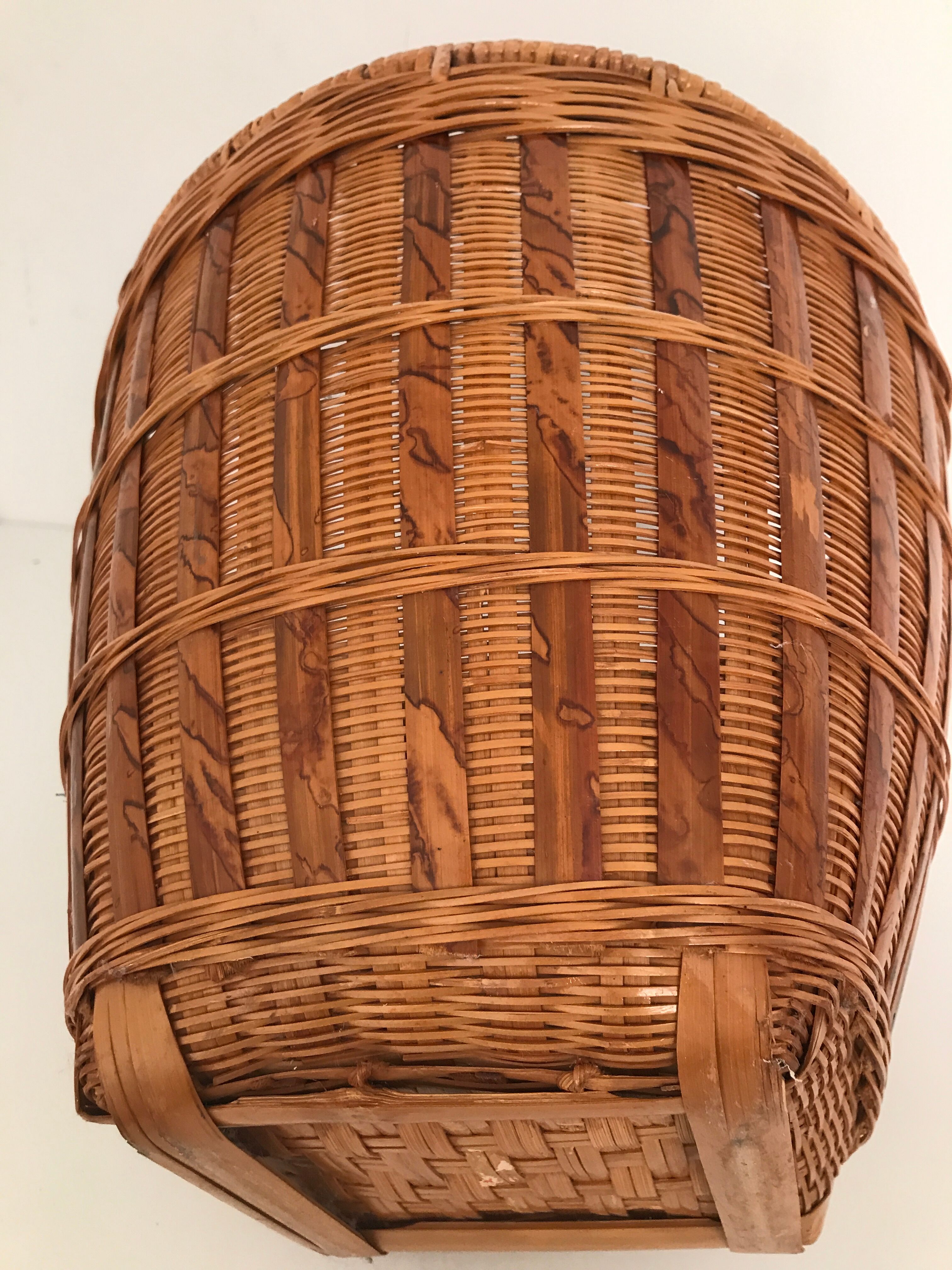 Panier de linge en rotin osier rond vintage