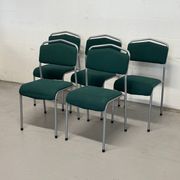 Lot de 5 chaises vintage empilables vertes rembourrées