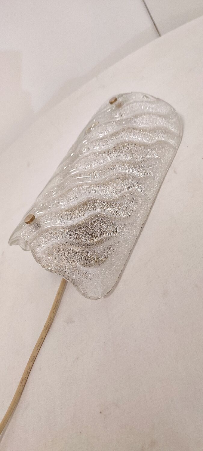 Murano glass wall lamp. Italy, 1980s.